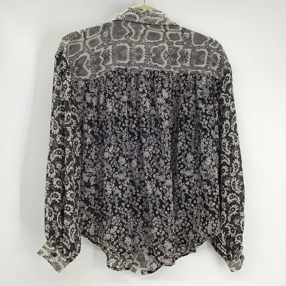 Free People Women’s Dani Button Down Sheer Top Blouse Black/White NWT Size XS - Picture 3 of 10
